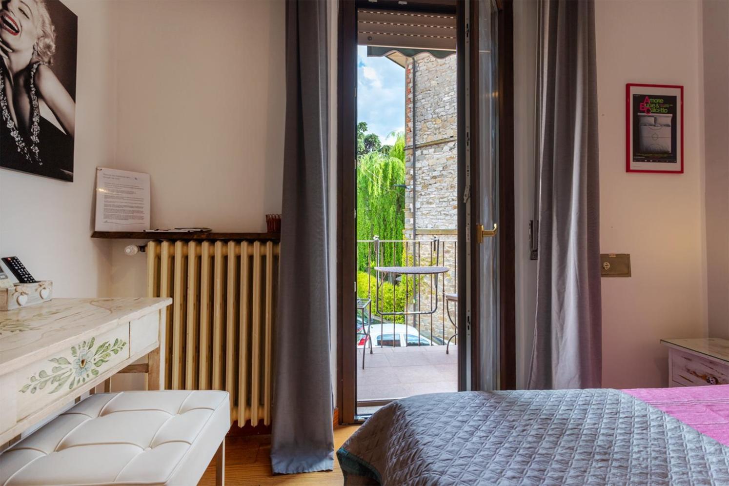 Maxi Paradiso - Guest House A Due Passi Dal Lago Trasimeno Torricella  Exterior foto