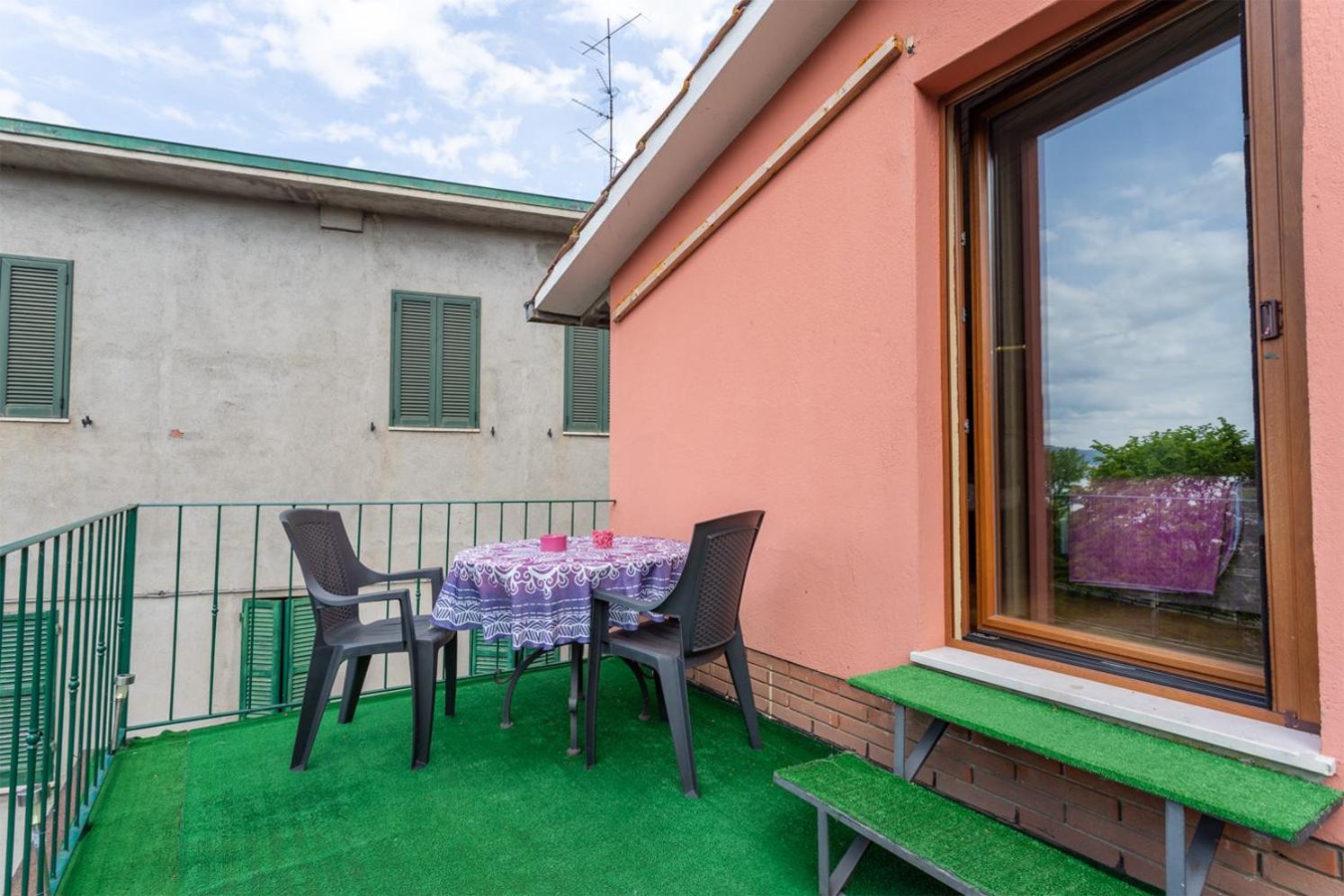 Maxi Paradiso - Guest House A Due Passi Dal Lago Trasimeno Torricella  Exterior foto